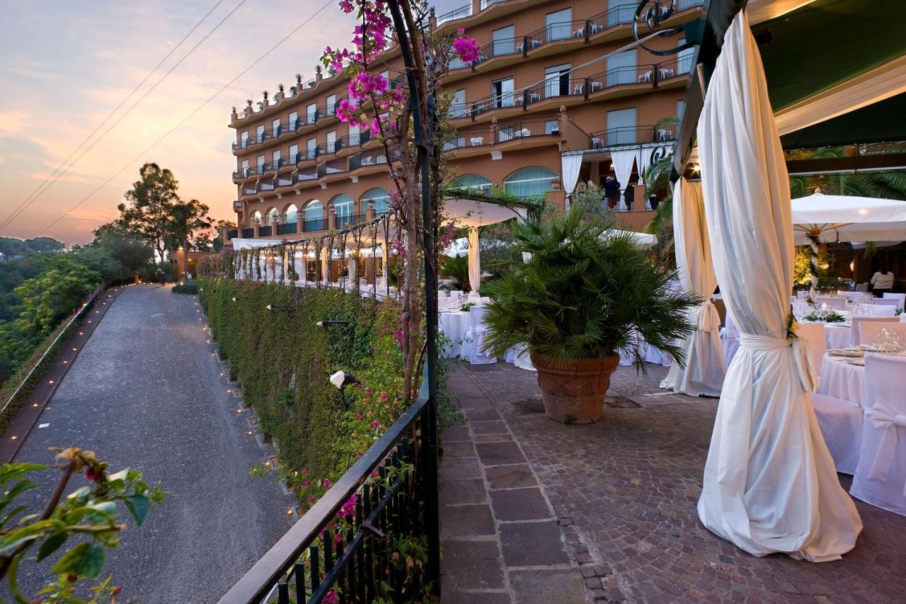 Hotel Dei Congressi Castellammare di Stabia Eksteriør billede