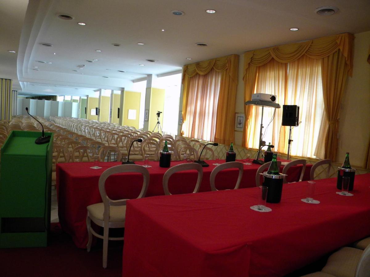 Hotel Dei Congressi Castellammare di Stabia Eksteriør billede