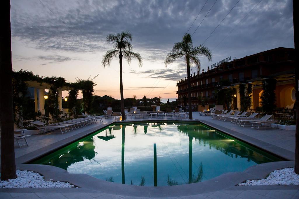 Hotel Dei Congressi Castellammare di Stabia Eksteriør billede